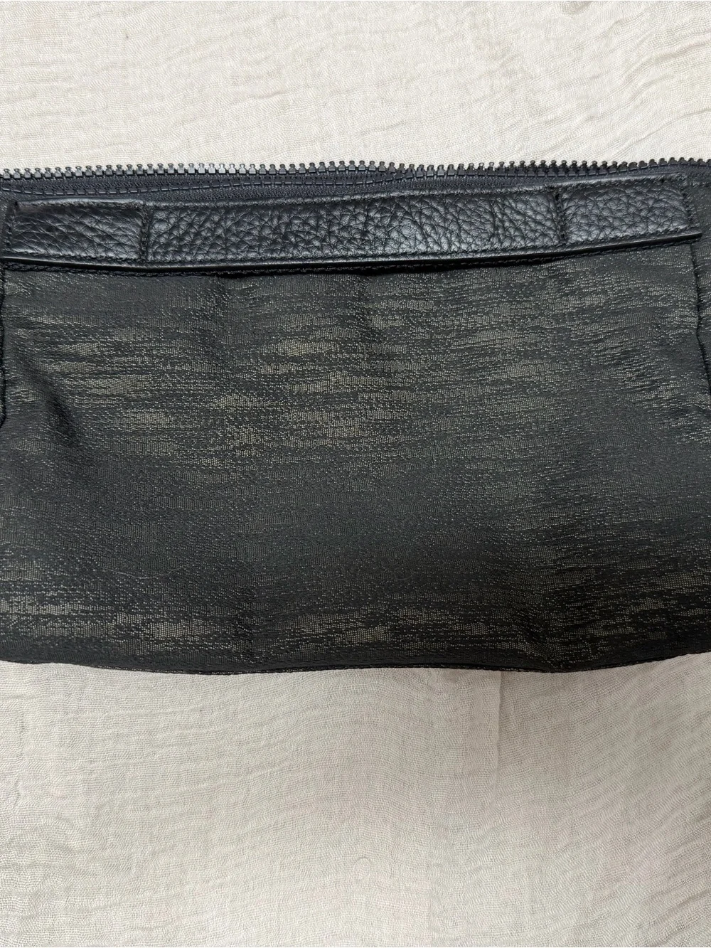 lululemon athletica Travel Easy Kit makeup bag — Black with orange interior